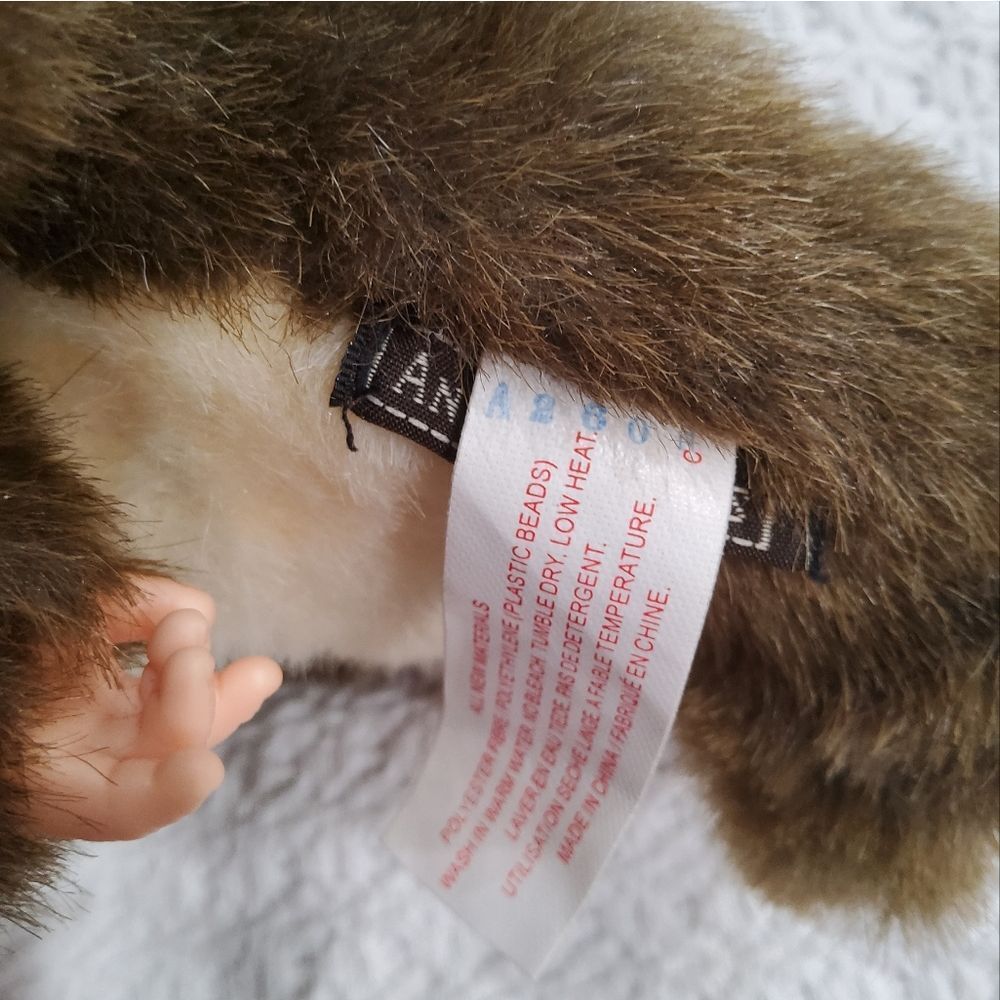 Anne Geddes Baby Squirrel - Picture 8 of 8